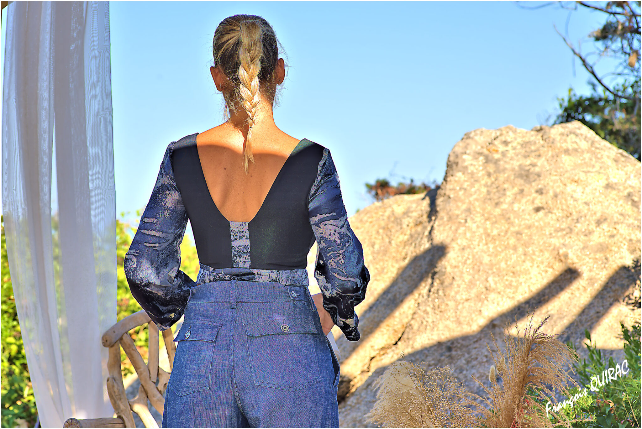 Dimension Cachée 02 4200